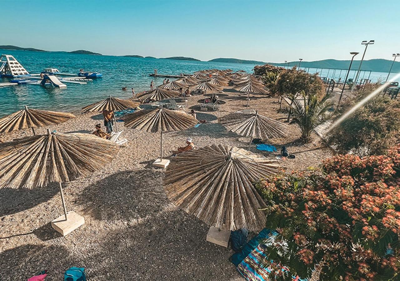 Luxury Beach Apartment W Sunset Sea Views Šibenik Eksteriør bilde