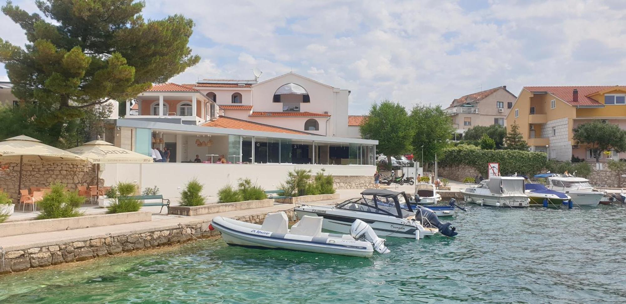 Luxury Beach Apartment W Sunset Sea Views Šibenik Eksteriør bilde