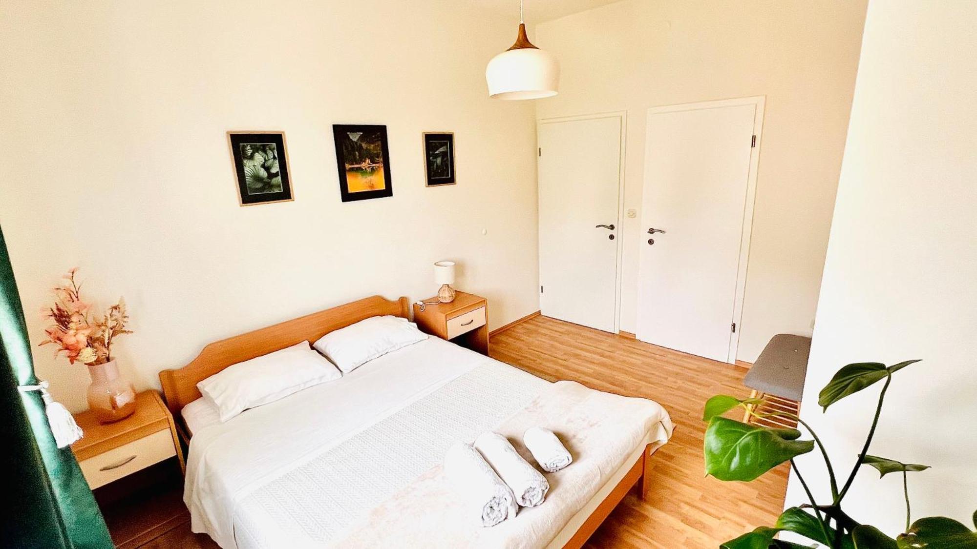 Luxury Beach Apartment W Sunset Sea Views Šibenik Eksteriør bilde